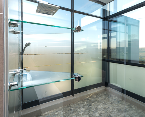 TMG Designs - Showers with vinyl TMG Designs - Showers with vinyl