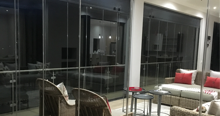 TMG Designs - Frameless Folding Doors